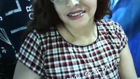 Snapshot of chochohot45 chatting on 01-04-25, 01:10 chochohot45 online show from 01-04-25, 01:10