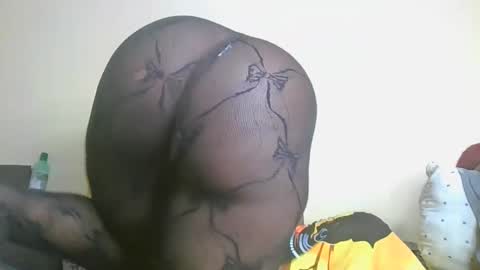 Snapshot of choco_baeb chatting on 01-26-25, 04:30 nei online show from 01-26-25, 04:30