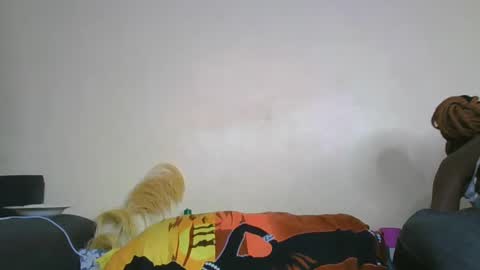 Snapshot of choco_baeb chatting on 02-11-25, 06:01 nei online show from 02-11-25, 06:01