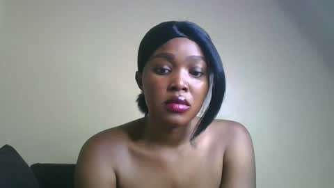 Snapshot of choco_baeb chatting on 02-13-25, 08:17 nei online show from 02-13-25, 08:17