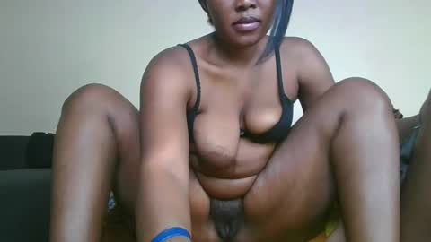 Snapshot of choco_baeb chatting on 02-26-25, 09:27 nei online show from 02-26-25, 09:27