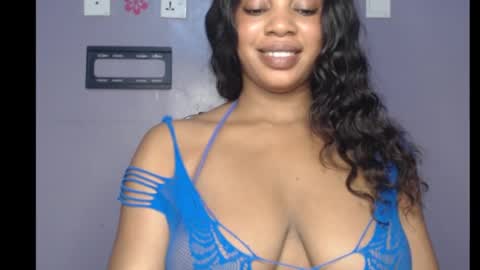 ESTHER online show from 03-11-25, 01:45