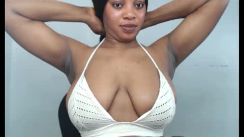 ESTHER online show from 10-16-25, 07:31