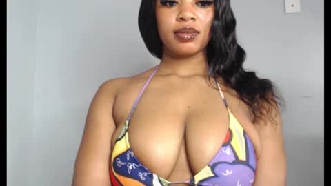 ESTHER online show from 12-17-25, 06:52