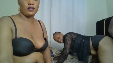 VIOLET online show from 02-11-25, 06:33