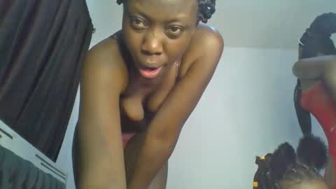 Snapshot of chocobear22 chatting on 10-30-25, 01:01 chocobear22 online show from 10-30-25, 01:01