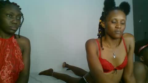 Snapshot of chocobear22 chatting on 11-03-25, 05:09 chocobear22 online show from 11-03-25, 05:09