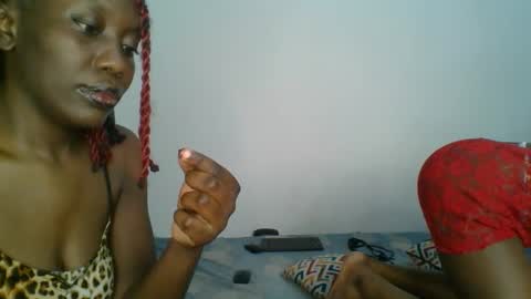 Snapshot of chocobear22 chatting on 11-12-25, 12:11 chocobear22 online show from 11-12-25, 12:11