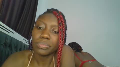 Snapshot of chocobear22 chatting on 11-12-25, 12:16 chocobear22 online show from 11-12-25, 12:16