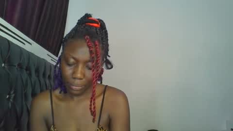 Snapshot of chocobear22 chatting on 11-15-25, 09:06 chocobear22 online show from 11-15-25, 09:06