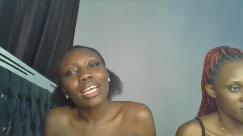 Snapshot of chocobear22 chatting on 11-30-25, 10:03 chocobear22 online show from 11-30-25, 10:03