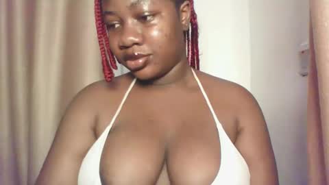 Snapshot of chocolateassgirl61 chatting on 12-16-25, 08:30 chocolateassgirl61 online show from 12-16-25, 08:30