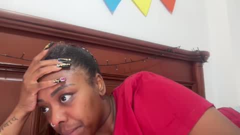 Snapshot of chocolatecakequeen chatting on 11-08-25, 04:40 ChocolateCakeQueen online show from 11-08-25, 04:40