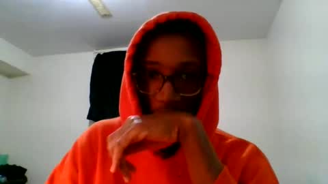 Snapshot of chocolatinhermoso chatting on 12-09-24, 04:37 Chocolatinhermoso online show from 12-09-24, 04:37