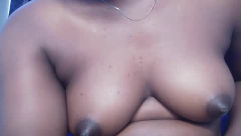 chocoslut22 online show from 12-02-25, 04:07