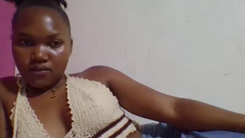 Snapshot of chololatblonde chatting on 02-26-26, 06:12 chololatblonde online show from 02-26-26, 06:12