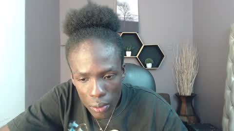 Chombo online show from 01-14-25, 07:53