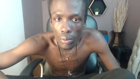 Chombo online show from 01-29-25, 08:08