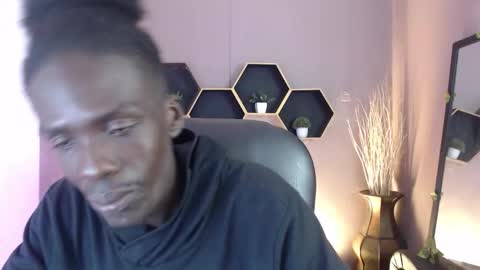 Chombo online show from 09-20-25, 07:04