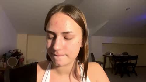 Snapshot of chongnola chatting on 12-20-25, 06:59 Terra online show from 12-20-25, 06:59