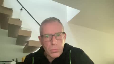 choupipat1 online show from 12-18-25, 02:45