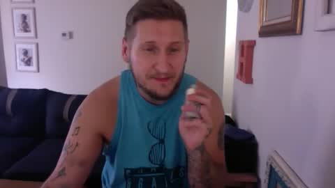 Christopher the Blue-Eye Guy online show from 10-13-25, 05:57