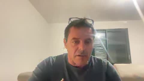 chris3889 online show from 02-01-25, 02:05