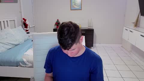 Chris Evens online show from 12-02-25, 01:33