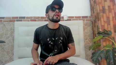 chris_kizz online show from 12-04-24, 11:08