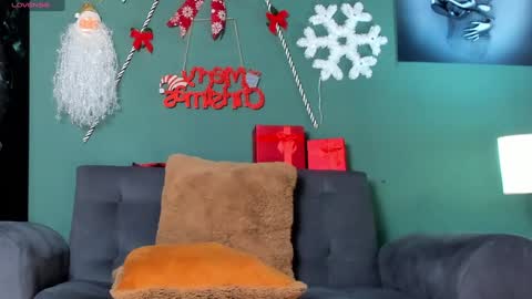 Snapshot of chris_macgregoor chatting on 01-03-25, 04:22 Chriz online show from 01-03-25, 04:22