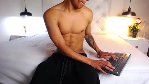 Chris Weell online show from 12-01-24, 07:36