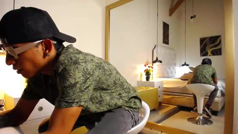 Chris Weell online show from 12-08-24, 03:00