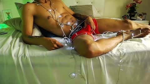 Chris Weell online show from 12-24-24, 01:06