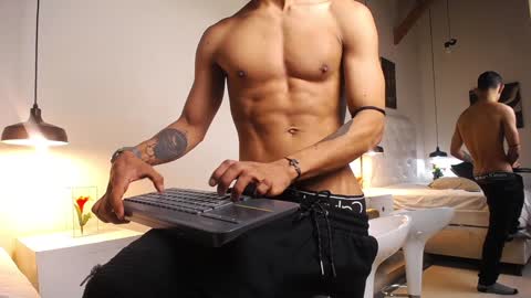 Chris Weell online show from 01-10-25, 08:37