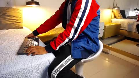 Chris Weell online show from 02-15-25, 02:47