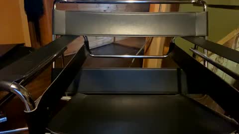 Christian E online show from 01-05-25, 09:36