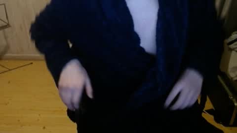 chriser_xxx online show from 01-04-25, 11:59