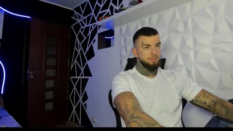 Snapshot of chrisjordan666 chatting on 10-15-25, 11:43 Chris Jordan online show from 10-15-25, 11:43