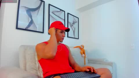 Snapshot of chrismorgan24 chatting on 09-11-25, 12:33 chrismorgan24 online show from 09-11-25, 12:33