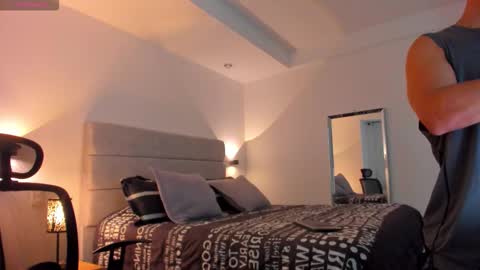 Snapshot of chrismorgan24 chatting on 09-20-25, 11:28 chrismorgan24 online show from 09-20-25, 11:28