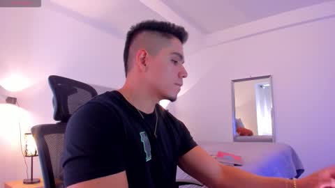 Snapshot of chrismorgan24 chatting on 10-10-25, 04:17 chrismorgan24 online show from 10-10-25, 04:17