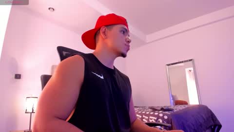 Snapshot of chrismorgan24 chatting on 11-11-25, 07:03 chrismorgan24 online show from 11-11-25, 07:03