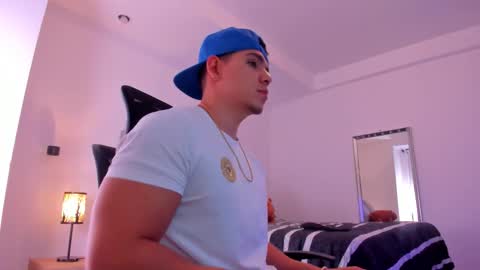 Snapshot of chrismorgan24 chatting on 11-23-25, 12:32 chrismorgan24 online show from 11-23-25, 12:32