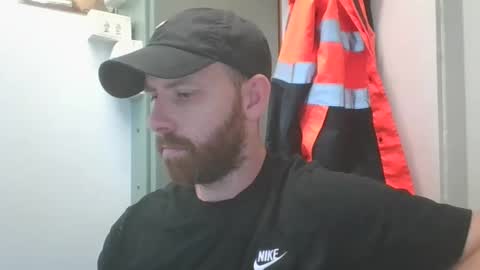 Snapshot of chrisomate31 chatting on 01-31-25, 02:37 chrisomate31 online show from 01-31-25, 02:37