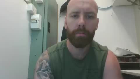 Snapshot of chrisomate31 chatting on 02-10-25, 02:52 chrisomate31 online show from 02-10-25, 02:52