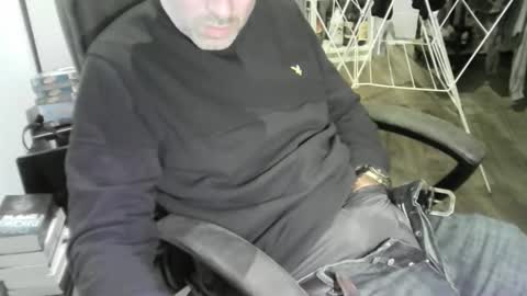 chrisprngr online show from 01-18-26, 08:12