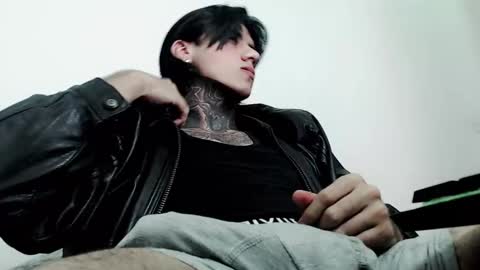 CHRIS  INDEPENT MODEL online show from 03-02-25, 05:47