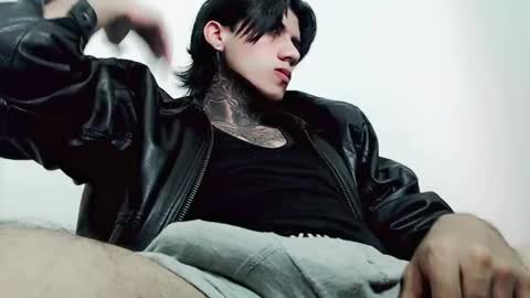 CHRIS  INDEPENT MODEL online show from 03-03-25, 01:42