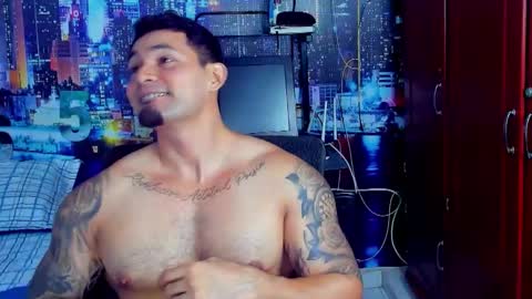 Chriss Stewart online show from 11-08-25, 03:39