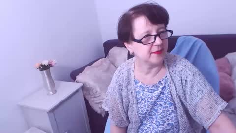 Christa online show from 12-21-24, 01:26
